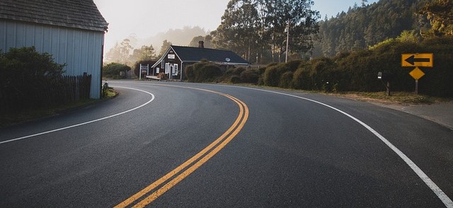 Road curve center line